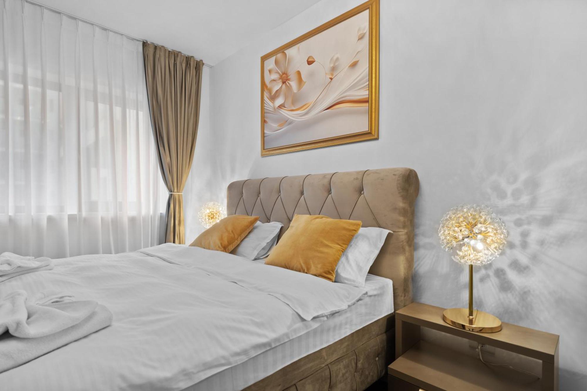 Stylish Gold Accents *
